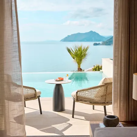 Alkyna Lifestyle Beach Resort (Adults Only) ホテル 5*
