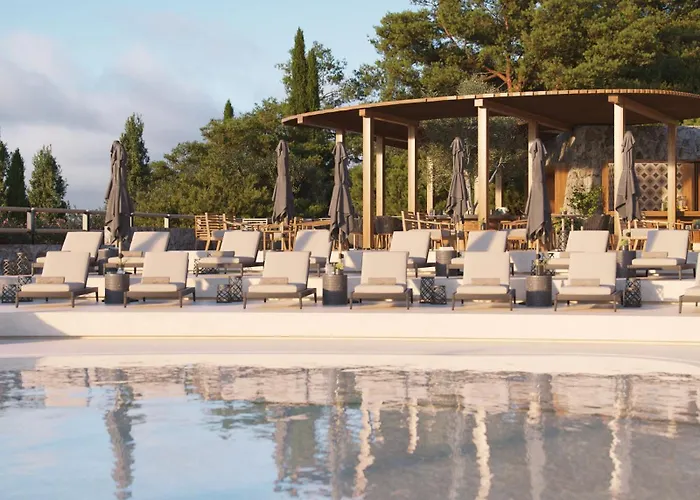 Ella Alkyna - Adults Only